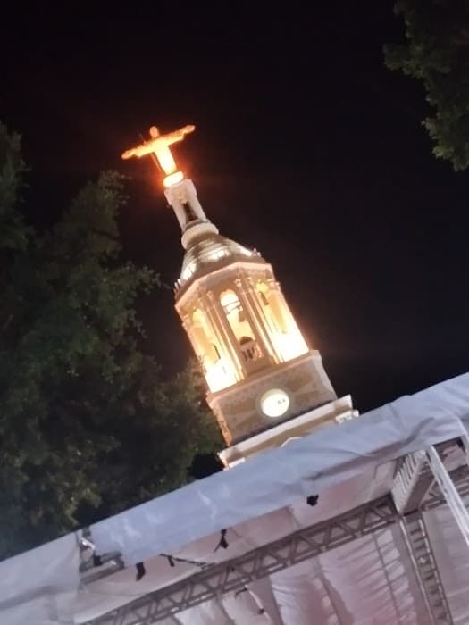 PRAÇA DO RELÓGIO TIANGUÁ