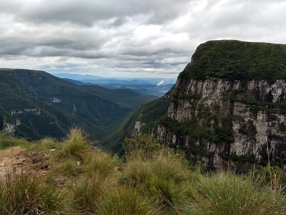 Descubra trilhas deslumbrantes e paisagens incríveis no Parque Nacional da Serra Geral