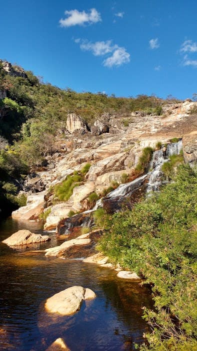 Descubra a beleza do Parque Nacional das Sempre Vivas e explore suas trilhas e cachoeiras