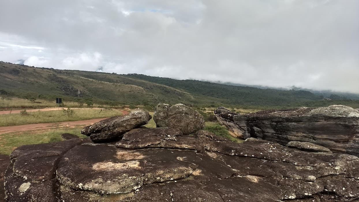 Descubra o Parque Salão de Pedras e viva aventuras em contato com a natureza