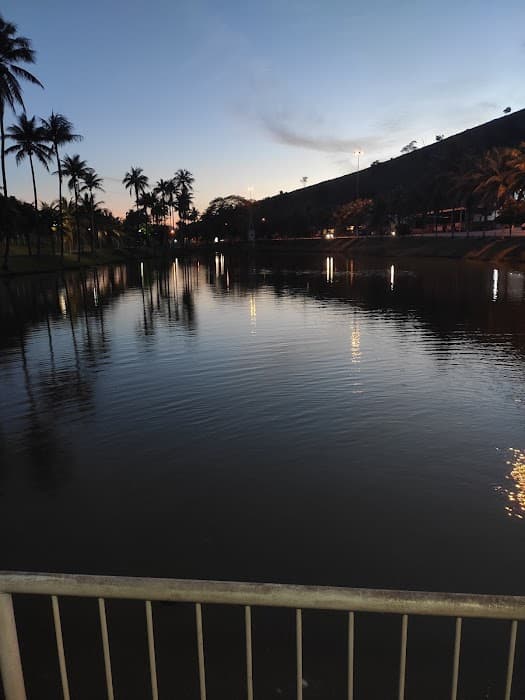 Parque Natural Municipal Sabiá-Laranjeira de Rosal.