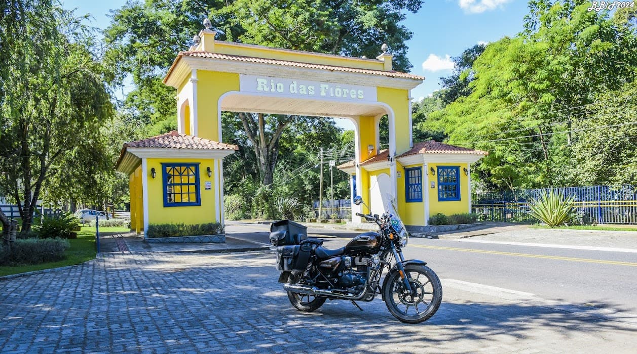 Portal da Cidade de Rio das Flores