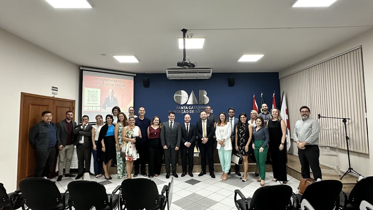 Descubra trilhas, vistas incríveis e contato com a natureza no Parque Morro da Cruz