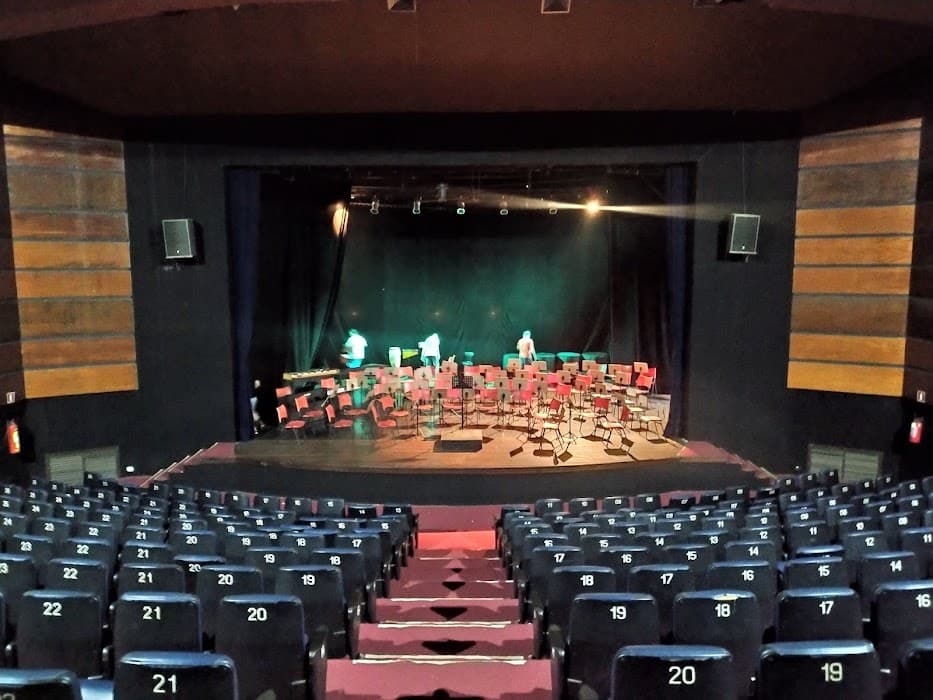 Teatro Municipal de Dourados